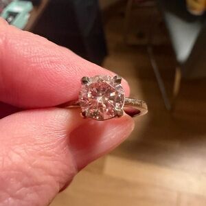 Certified 2.1 carat pink diamond ring 14kt white Gold VS1